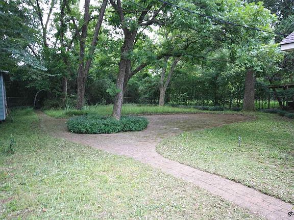 5th image of 37 Covington Dr