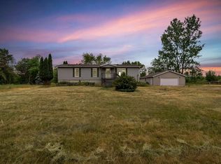 14644 S State Rd, Perry, MI 48872