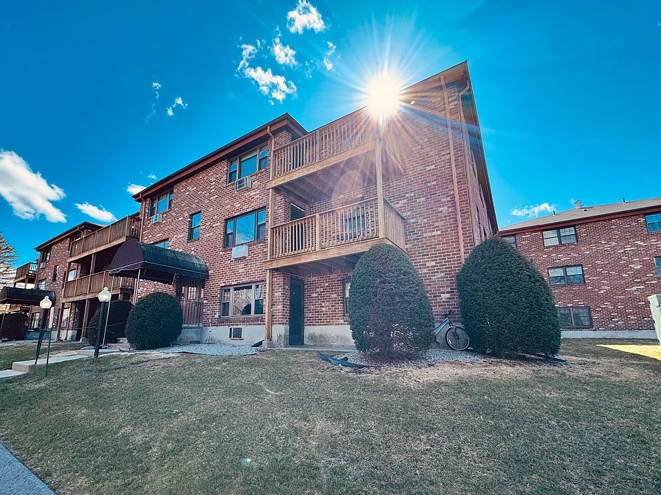 1st image of 14B Mayberry Dr Unit 7