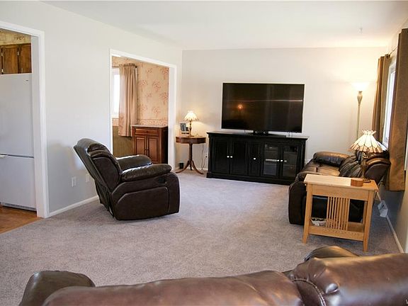 5th image of 234 Wadsworth Ave