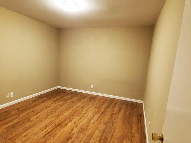 4330 Borina Dr — Photo 7