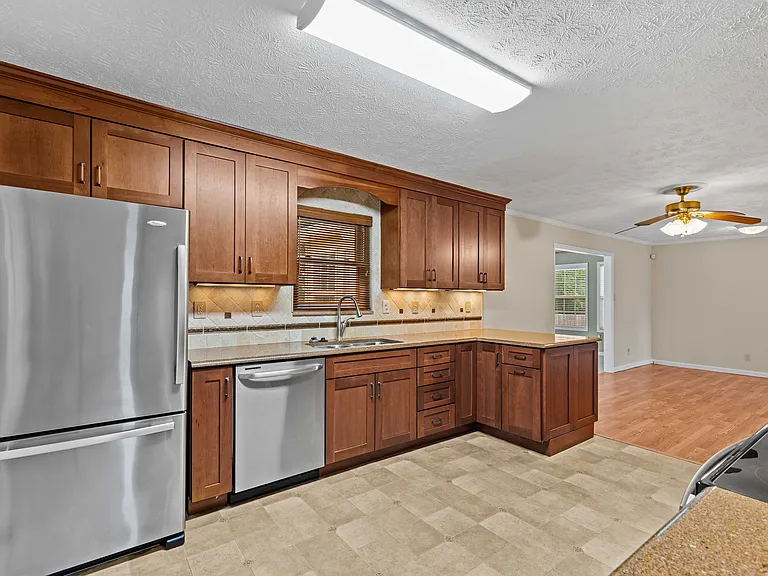 12105 W Kings Gate Rd — Photo 10