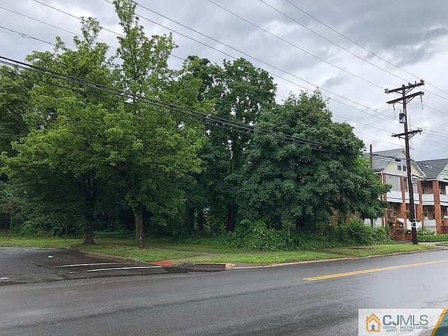1st image of 321 Jersey Ave