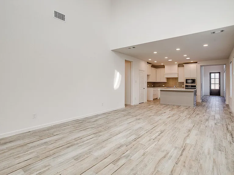 9344 Buckeye Bnd — Photo 14