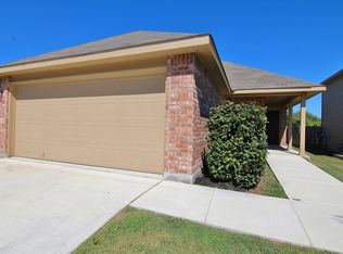 6218 Heathers Bnd, San Antonio, TX 78227