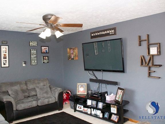 3rd image of 2142 Westwood Dr