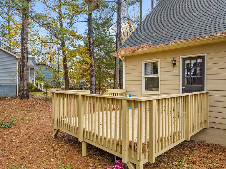 103 Bushberry Ct — Photo 31
