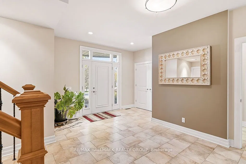 5 bed, $5,995 — Photo 3