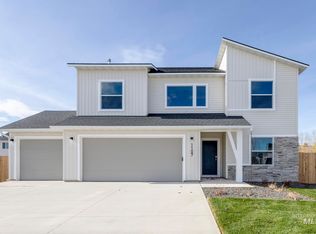 1107 Webb Brk, Saint Middleton, ID 83644