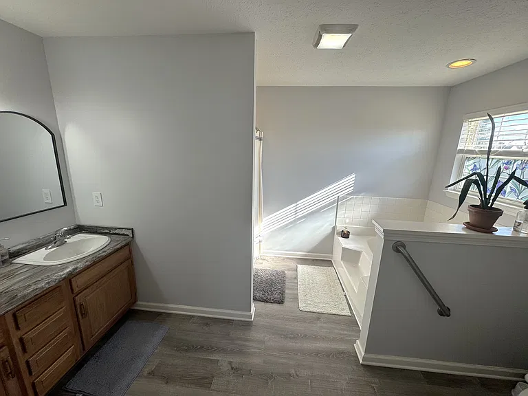 5122 Flatlake Ct — Photo 8