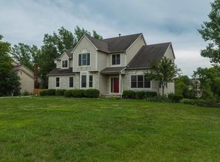 9649 Haaf Farm Dr, Pickerington, OH 43147
