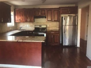 13730 219th St, Springfield Gardens, NY 11413