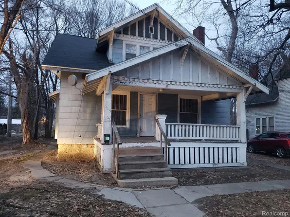 515 Liberty St, Alma, MI 48801