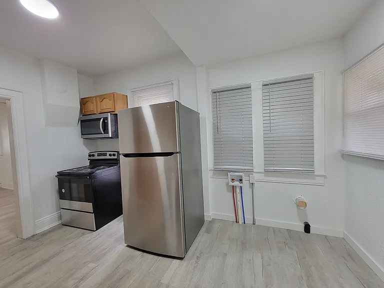 920 Hendrix Ave — Photo 12