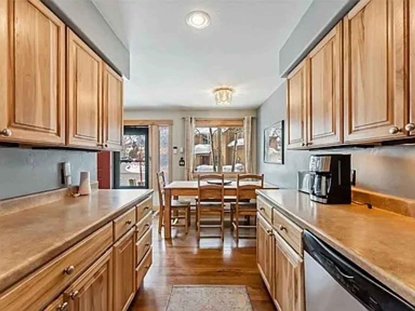 Winter Seasonal Rental- Woodworks 6726 — Photo 4