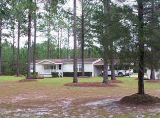 1471 Post Rd, Hortense, GA 31543