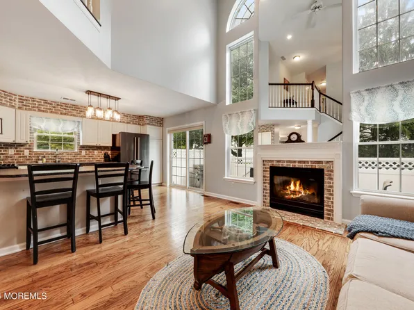 1 Fox Meadow Lane #268, Holmdel, NJ 07733