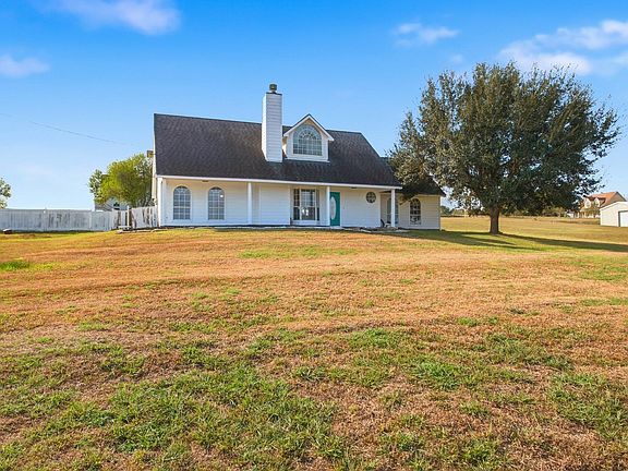 2nd image of 2201 Bluebonnet Blvd