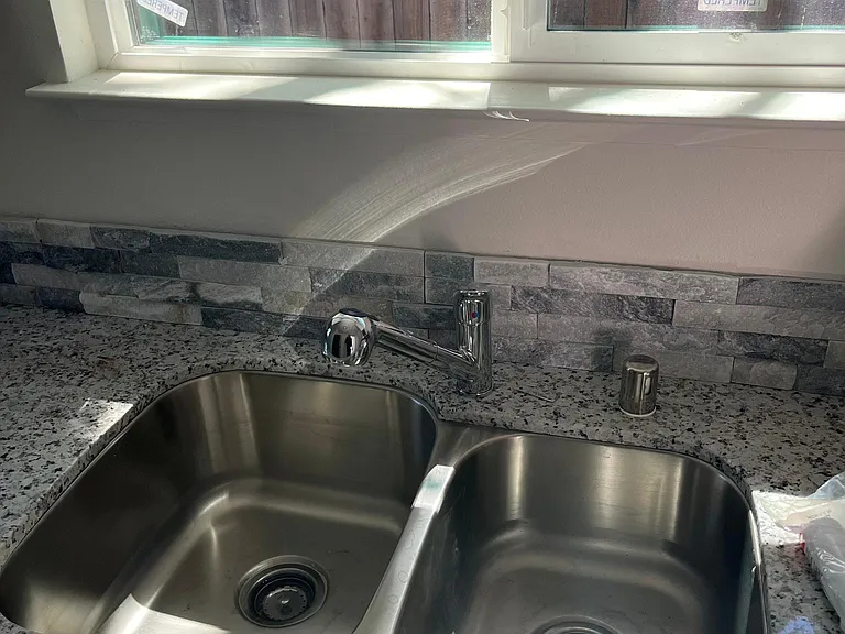 1010 Grand Ave #1010A — Photo 4