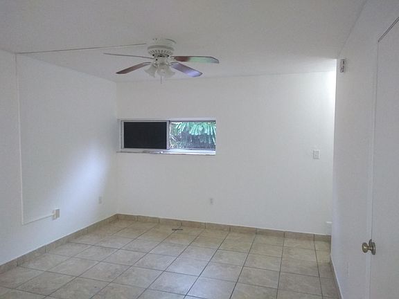 4th image of 5631 W 25th Ct