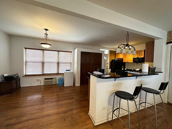 5th image of 2108 W Hood Ave APT 1