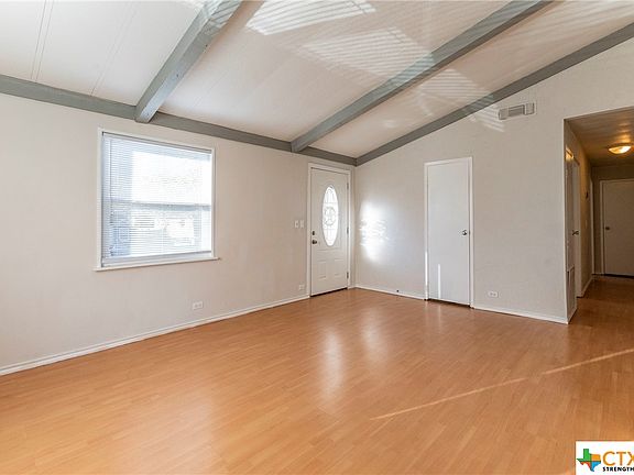 3rd image of 1109 Elyse Dr