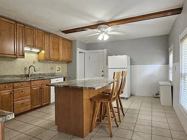 39 Franklin St #2, Marlborough, MA 01752