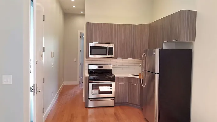 Rented by The Hamilton Group | media 34