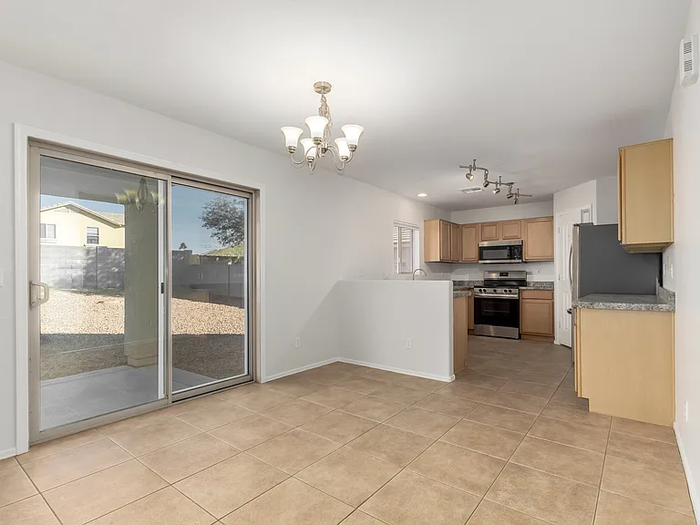 17840 W Calavar Rd — Photo 11