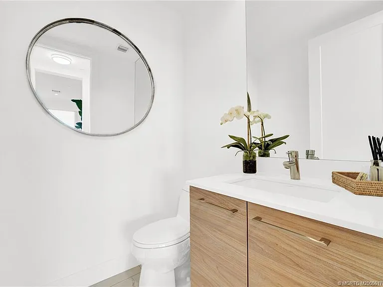 104 Water Club Ct N #18 — Photo 15
