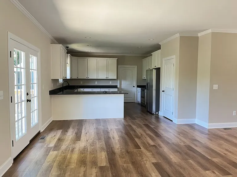 3006 Vicksburg Rd — Photo 6