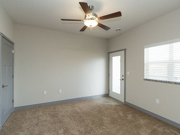 5th image of 3400 Aurora Ave APT 204