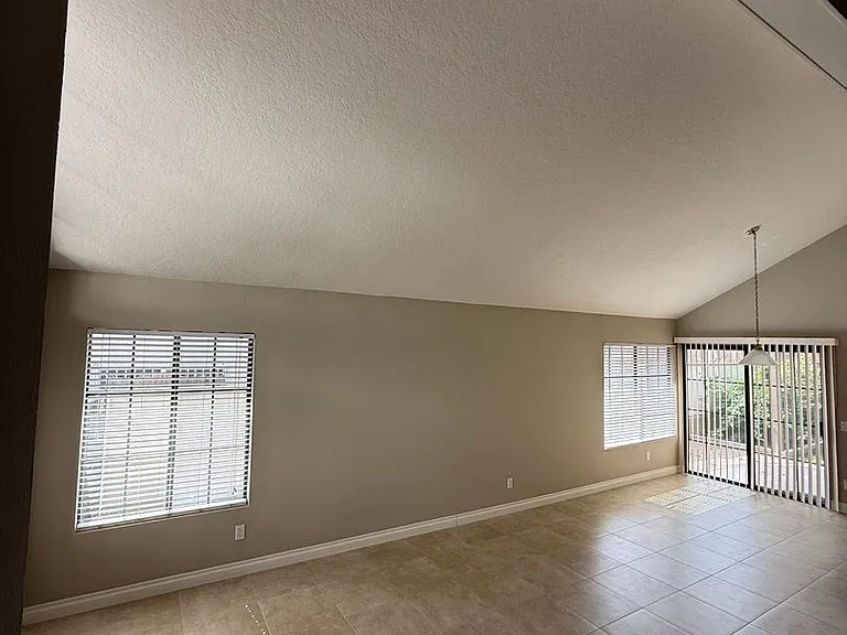 4161 Worsch Way — Photo 5