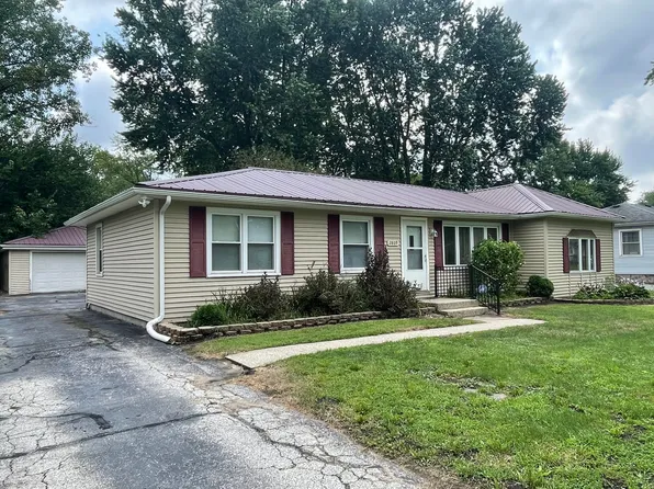 2809 Lois St, Portage, IN 46368