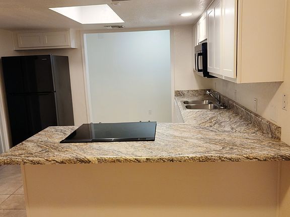 Our Largest Floor Plan at Just Under 1000 Sq Ft!