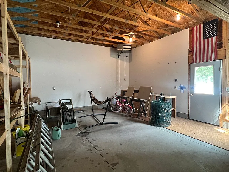 548 Cromwell Dr — Photo 21