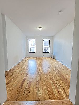 1st image of 225 W 105th St APT 5FE