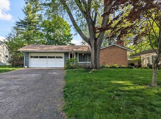 1787 Inchcliff Rd, Upper Arlington, OH 43221