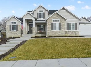 127 E 1500 S, Farmington, UT 84025