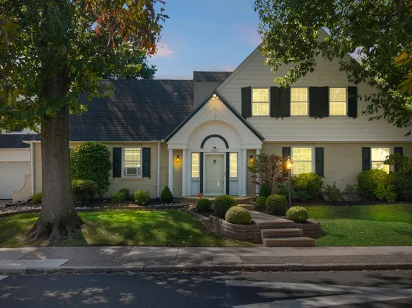 2804 Hillcrest Rd, Drexel Hill, PA 19026
