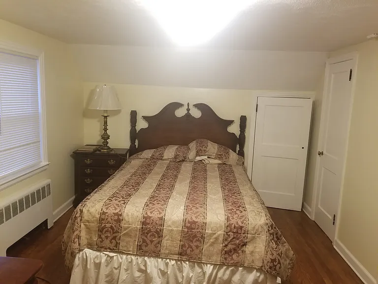 373 Oak St — Photo 25