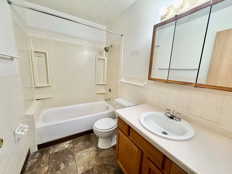 2609 Brookdale Rd — Photo 3