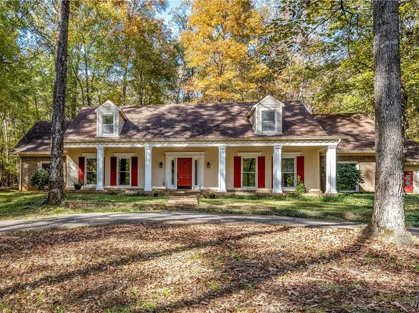 11907 Knollwood Rd, Northport, AL 35475