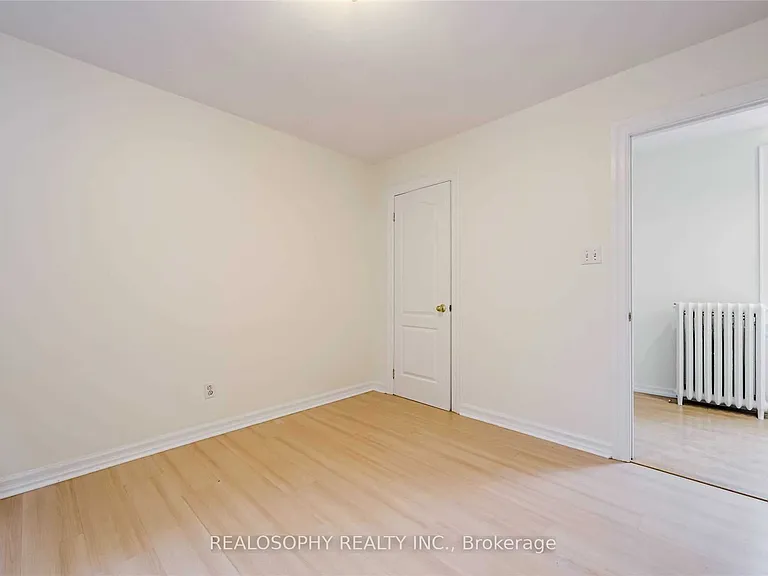 66 Dorval Rd — Photo 8