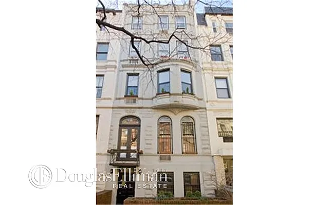 Sold by Douglas Elliman | media 26