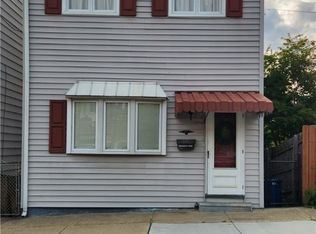 5207 Wickliff St, Pittsburgh, PA 15201