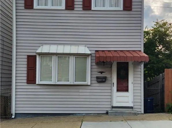 5207 Wickliff St, Pittsburgh, PA 15201