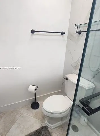 2514 SW 138th Ave — Photo 9