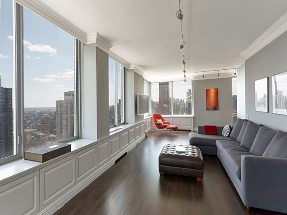4th image of 360 E 88th St APT 32C