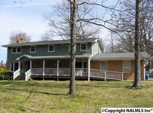 405 Arcadia St SW, Hartselle, AL 35640